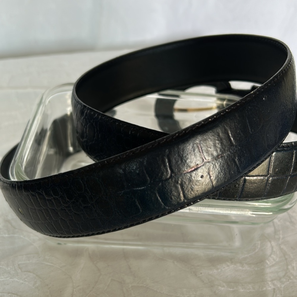 TOGETHER CRAFTS blue croc vintage embossed women’s bonded leather belt Size M-L - Picture 7 of 8